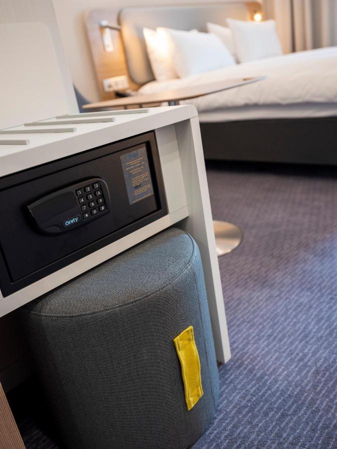 Holiday Inn Express - Nice - Grand Arenas By Ihg Bagian luar foto