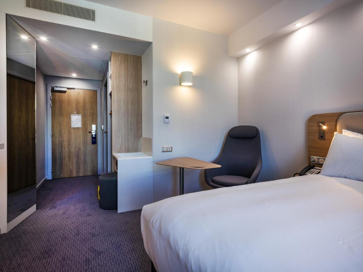 Holiday Inn Express - Nice - Grand Arenas By Ihg Bagian luar foto