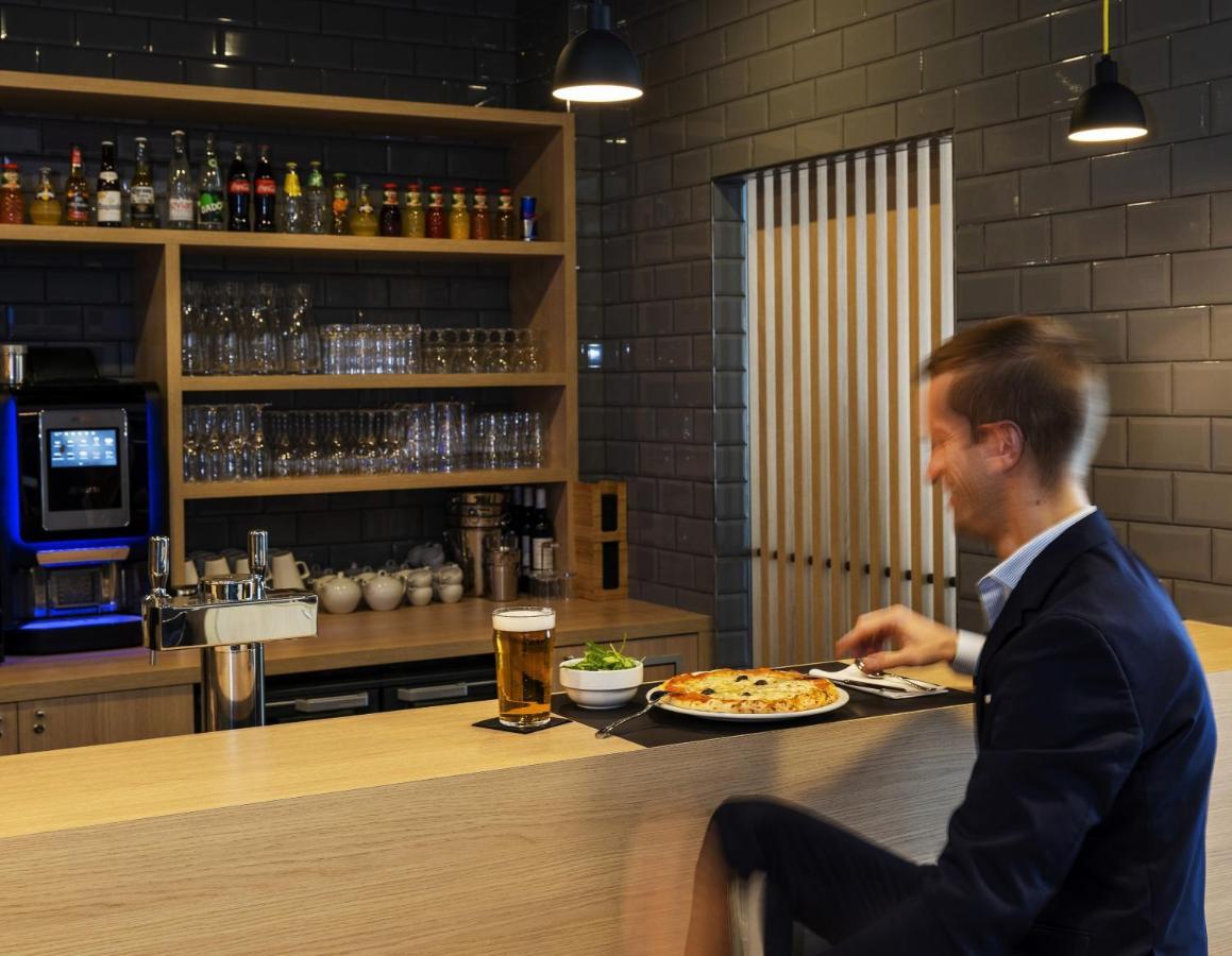 Holiday Inn Express - Nice - Grand Arenas By Ihg Bagian luar foto