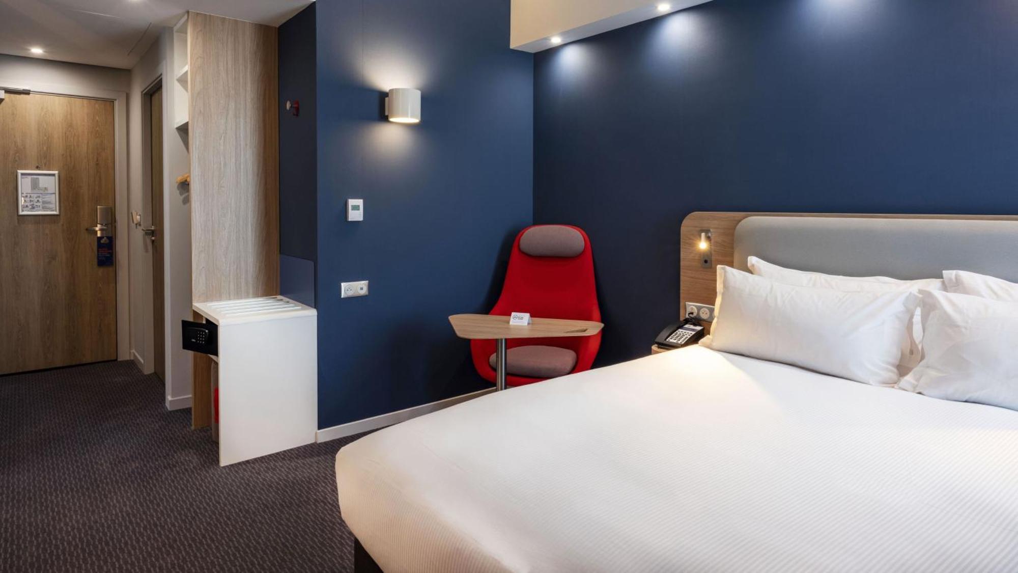 Holiday Inn Express - Nice - Grand Arenas By Ihg Bagian luar foto
