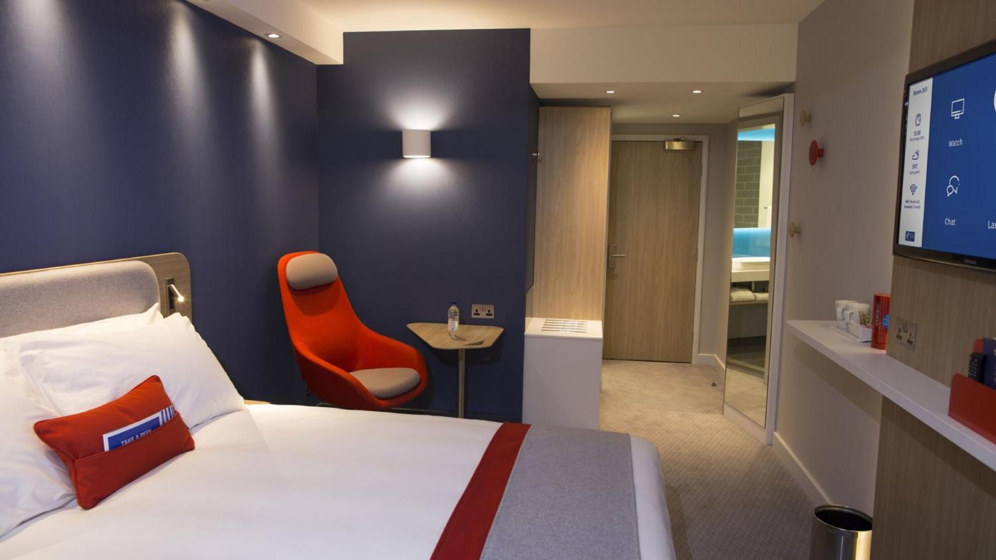 Holiday Inn Express - Nice - Grand Arenas By Ihg Bagian luar foto