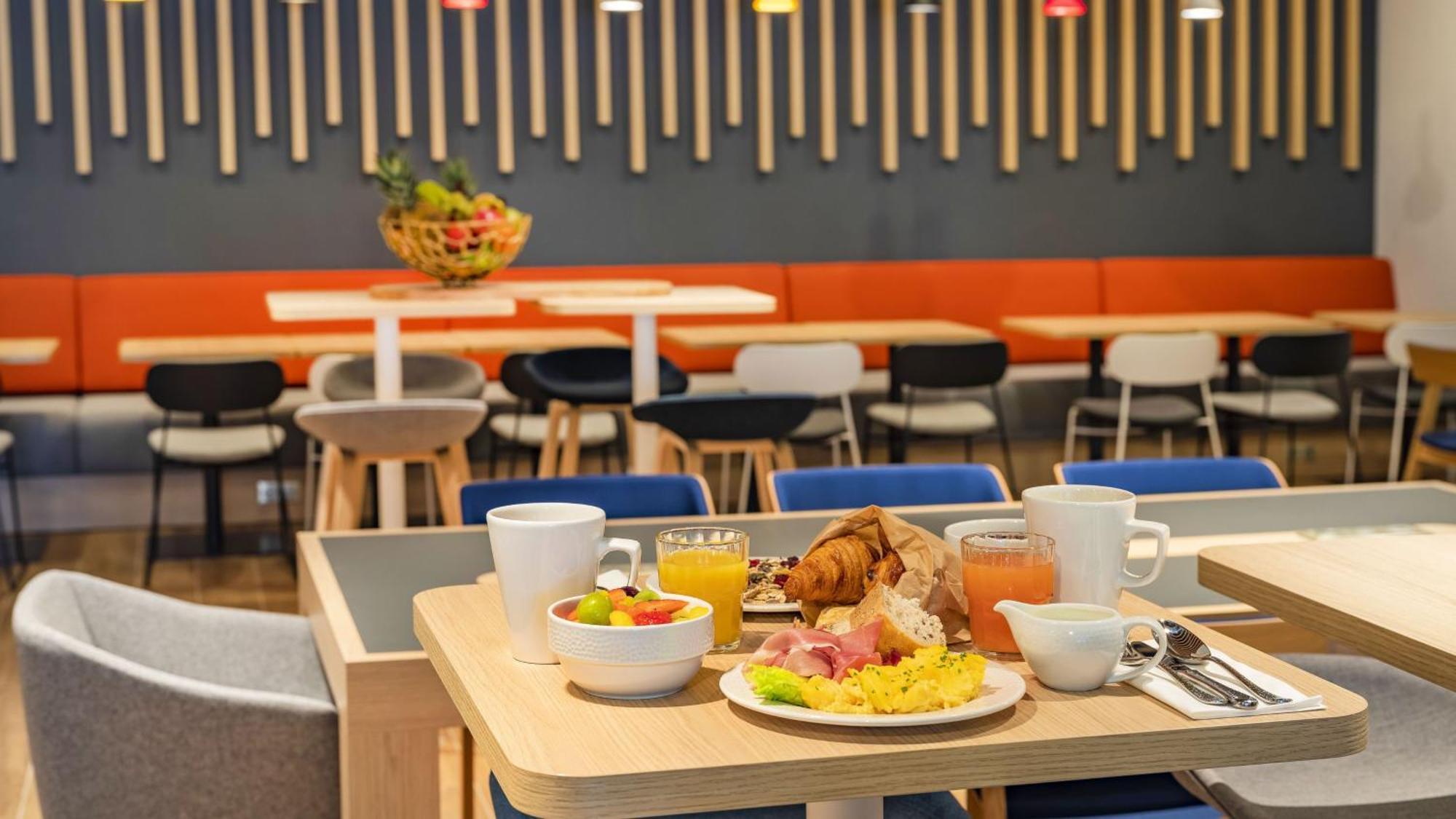 Holiday Inn Express - Nice - Grand Arenas By Ihg Bagian luar foto